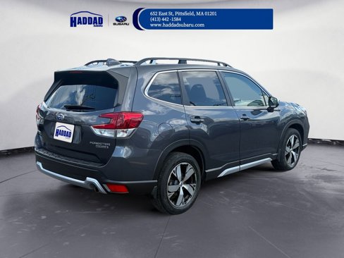 Used 2021 Subaru Forester Touring image 6