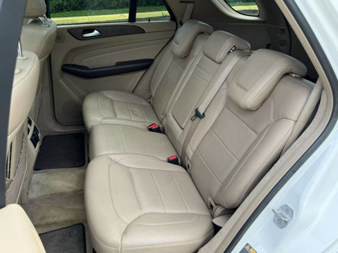 Used 2015 Mercedes-Benz ML 400 4MATIC image 10