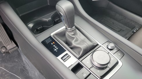New 2025 MAZDA MAZDA3 s image 28
