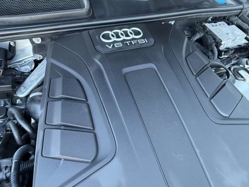 Used 2019 Audi Q7 3.0T Prestige image 29