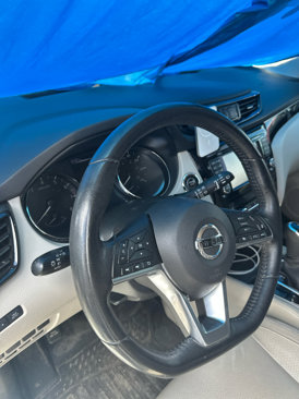Used 2018 Nissan Rogue Sport SL image 11