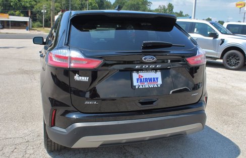Used 2024 Ford Edge SEL image 10
