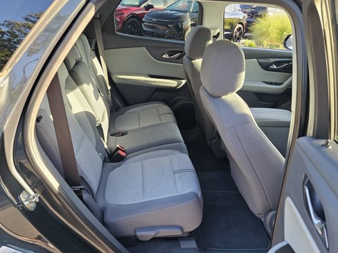 Used 2019 Chevrolet Blazer LT image 17
