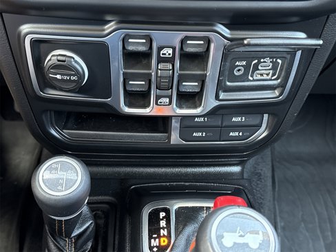 Used 2021 Jeep Wrangler Unlimited Sahara image 21