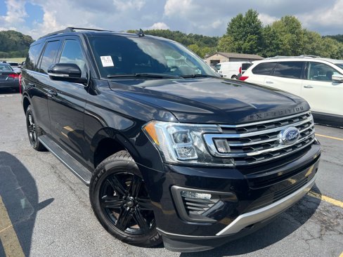 Used 2019 Ford Expedition XLT w/ Equipment Group 202A image 3