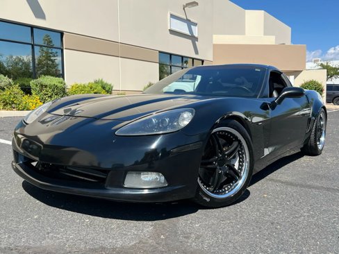 Used 2006 Chevrolet Corvette Coupe w/ Preferred Equipment Group image 1
