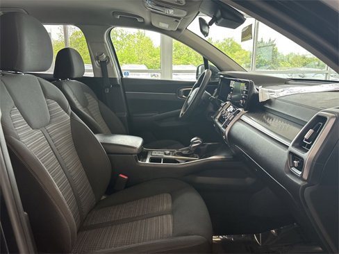 Used 2021 Kia Sorento LX image 20