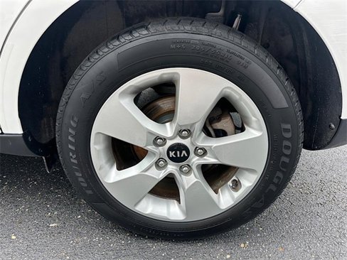 Used 2017 Kia Soul image 23