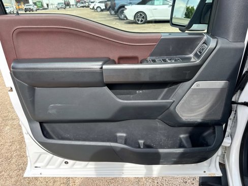 Used 2023 Ford F150 Lariat w/ Max Trailer Tow Package image 17