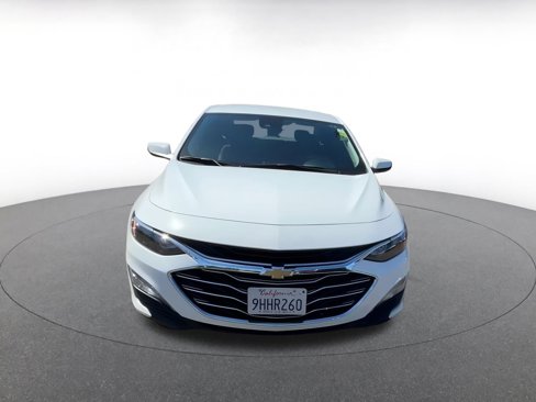 Used 2024 Chevrolet Malibu LT image 4