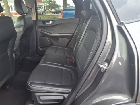 Used 2020 Ford Escape SEL image 11