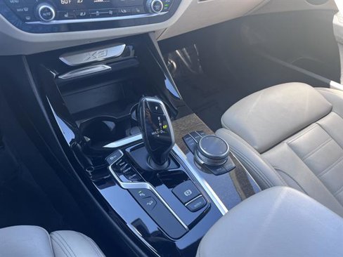 Used 2019 BMW X3 xDrive30i w/ Premium Package image 12