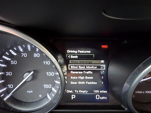 Used 2015 Land Rover Range Rover Evoque Prestige image 79