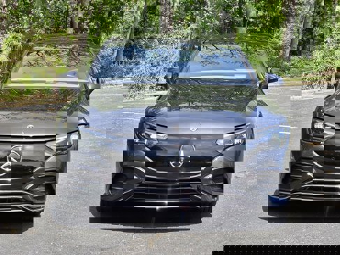 Used 2023 Mercedes-Benz EQE 350+ Sedan w/ Exclusive Trim Package image 9