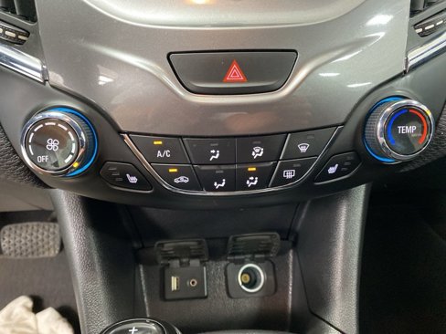 Used 2017 Chevrolet Cruze LT w/ Convenience Package image 39
