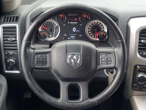 Used 2018 RAM 1500 Big Horn image 30