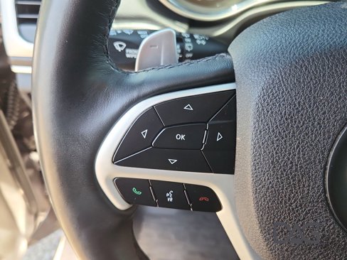 Used 2018 Jeep Grand Cherokee Summit w/ Platinum Series Group image 30