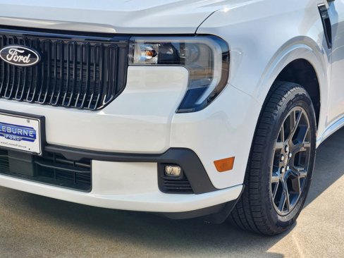 New 2025 Ford Maverick Lobo image 6