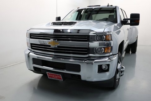 Used 2018 Chevrolet Silverado 3500 LT w/ LT Convenience Package image 36