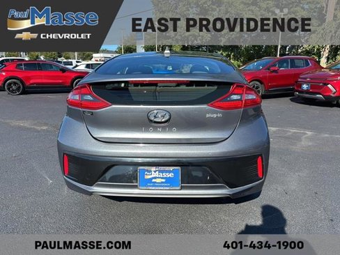 Used 2019 Hyundai Ioniq Plug-In Hybrid image 7