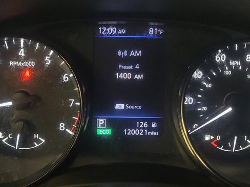 Used 2018 Nissan Rogue SV image 23