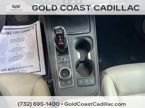 Certified 2023 Cadillac XT4 Luxury w/ Cold Weather Package image 23