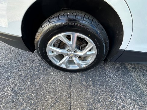 Used 2018 Chevrolet Equinox Premier image 30