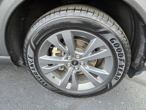 Used 2021 Ford Explorer XLT w/ Equipment Group 202A image 43