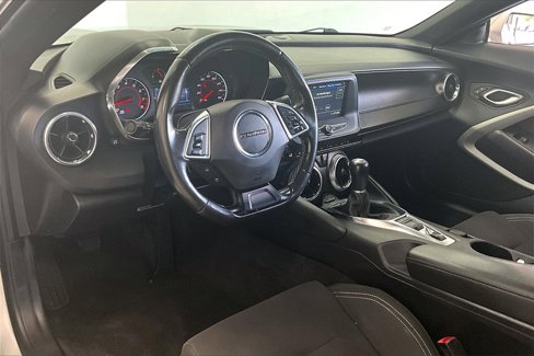 Used 2019 Chevrolet Camaro LT image 13