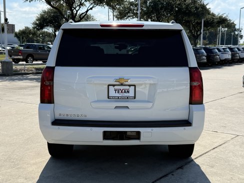 Used 2019 Chevrolet Suburban LT image 6