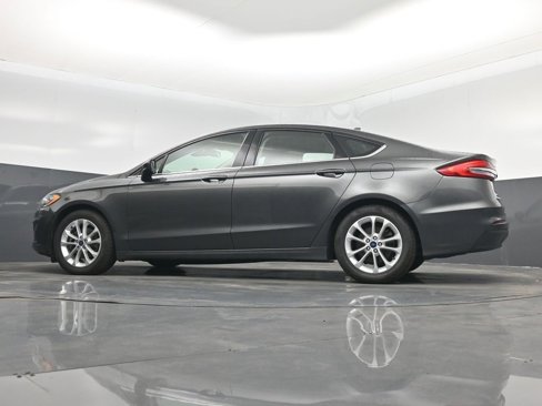 Used 2019 Ford Fusion SE image 39