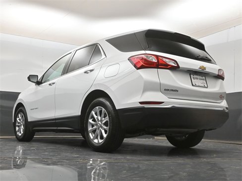 Used 2020 Chevrolet Equinox LT image 18