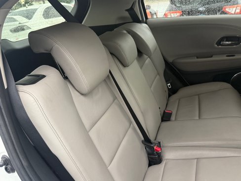 Used 2016 Honda HR-V EX-L image 33