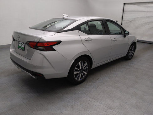 Used 2023 Nissan Versa SV image 9