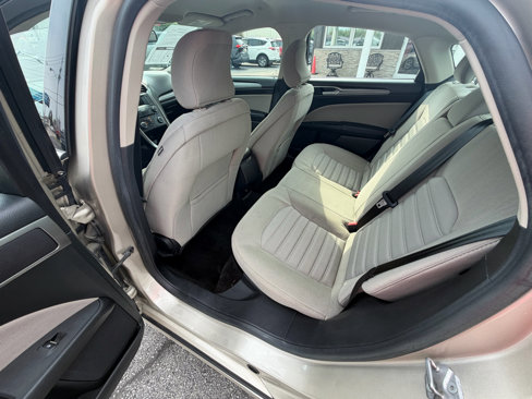 Used 2018 Ford Fusion S image 19