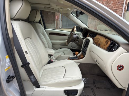 Used 2005 Jaguar X-TYPE 3.0 image 23