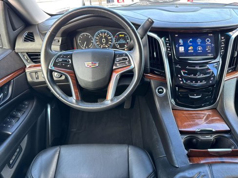 Used 2015 Cadillac Escalade Premium image 20