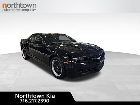Used 2011 Chevrolet Camaro LS image 1