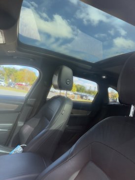 Used 2021 Jaguar F-PACE S image 11