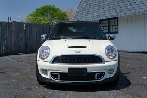Used 2011 MINI Cooper S image 2