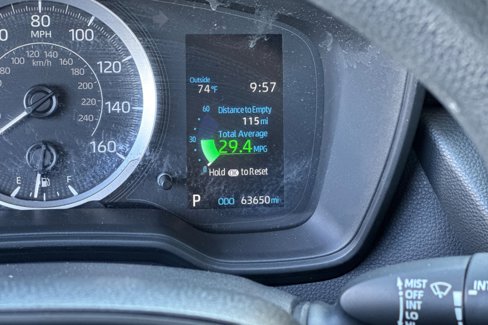 Used 2022 Toyota Corolla LE image 25