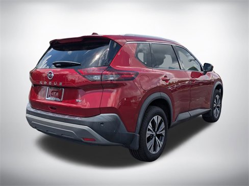 Used 2021 Nissan Rogue SV image 4