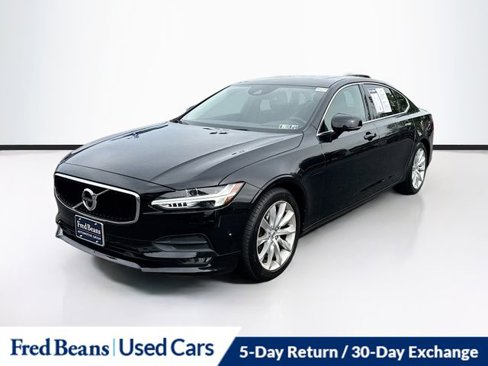 Used 2018 Volvo S90 T6 Momentum w/ Convenience Package image 3