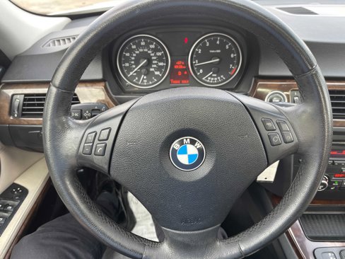 Used 2010 BMW 328i Sedan image 24