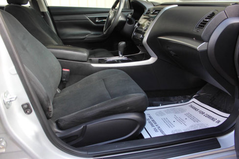 Used 2015 Nissan Altima 2.5 S w/ Special Edition Package image 12