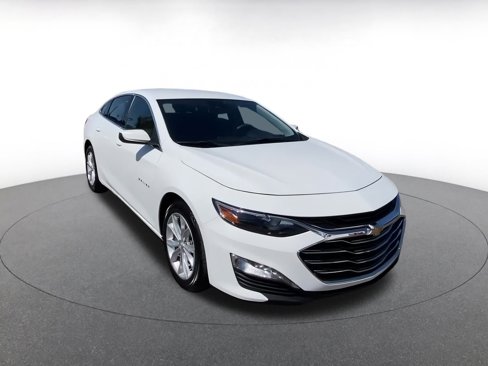 Used 2023 Chevrolet Malibu LT image 3