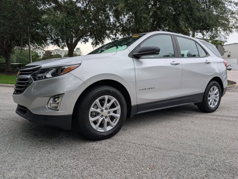 Used 2020 Chevrolet Equinox LS image 4