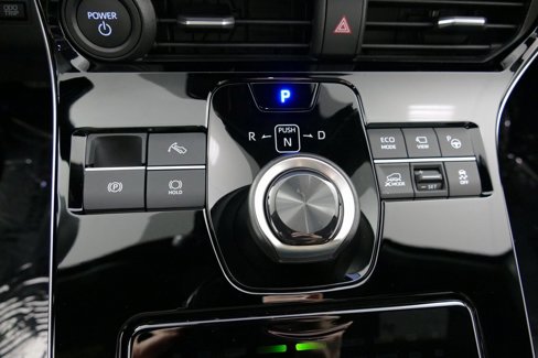 Used 2025 Toyota bZ4X AWD image 19