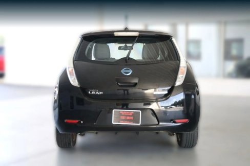 Used 2012 Nissan Leaf SV image 4