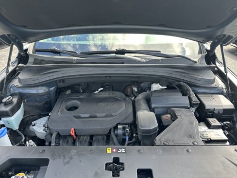 Used 2019 Hyundai Santa Fe SEL image 9